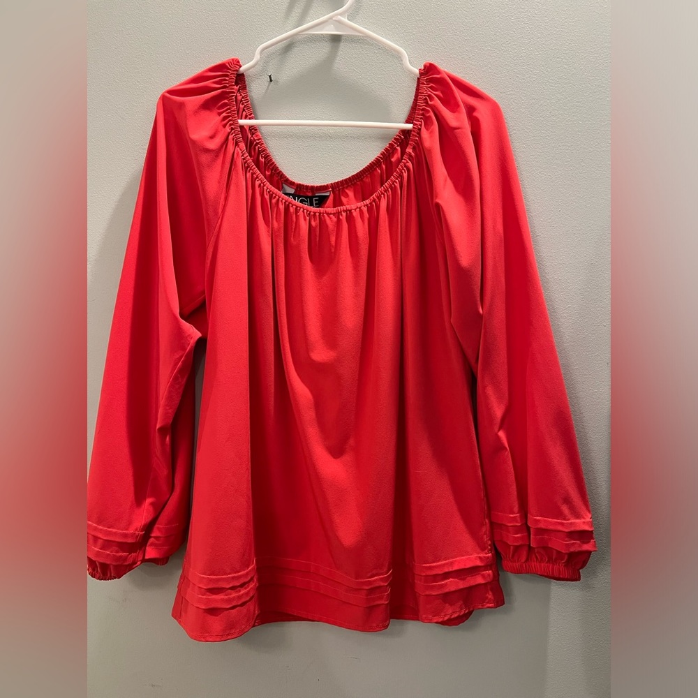 SINGLE long sleeved blouse. Size L